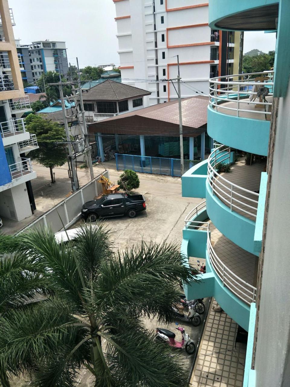 Lomsabai Inn 2*